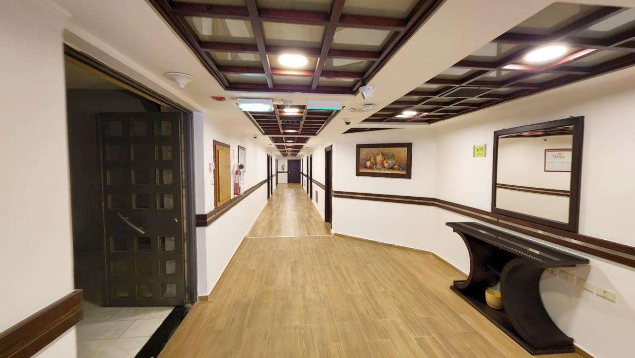 Red Crescent Guesthouse รามัลเลาะห์ ภายนอก รูปภาพ