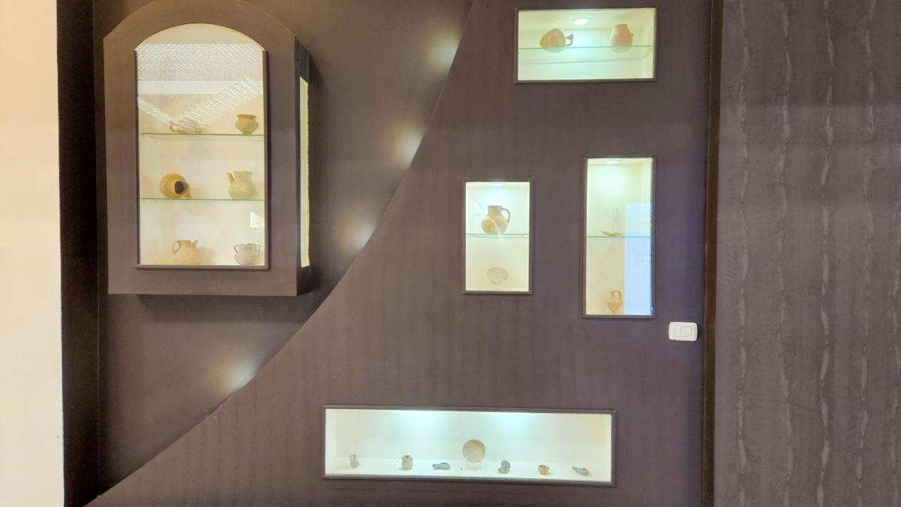 Red Crescent Guesthouse รามัลเลาะห์ ภายนอก รูปภาพ